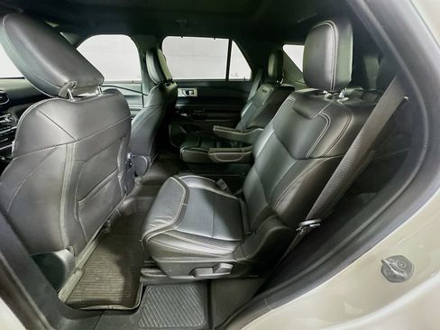 Used 2022 Ford Explorer ST w/ Equipment Group 401A AWD/4WD image 15