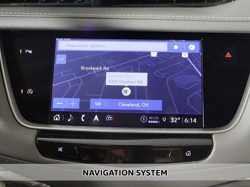 Used 2023 Cadillac XT5 Premium Luxury image 3