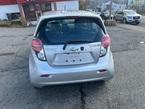 Used 2015 Chevrolet Spark LT image 6