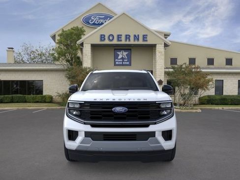New 2026 Ford Expedition Max Platinum AWD/4WD image 6