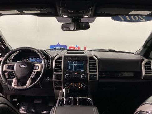 Used 2017 Ford F150 Platinum w/ Equipment Group 701A Luxury AWD/4WD image 19