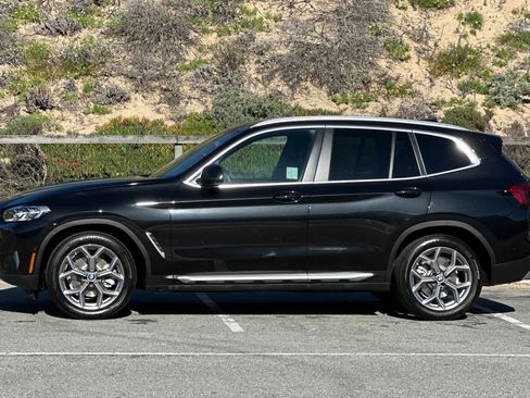 Used 2023 BMW X3 sDrive30i w/ Premium Package image 9