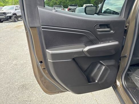 Used 2023 Chevrolet Colorado W/T RWD image 24