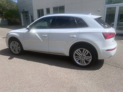 Used 2018 Audi Q5 2.0T Premium Plus image 3