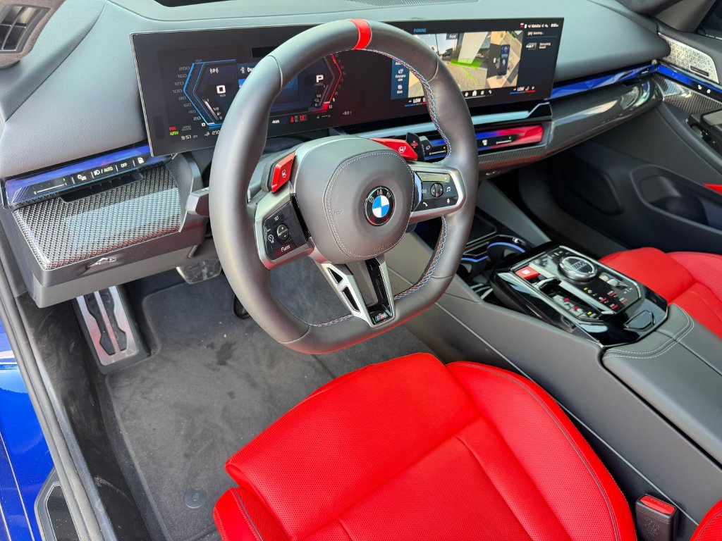 Used 2026 BMW M5 Touring w/ M Driver's Package AWD/4WD image 17