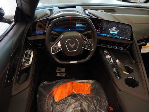 New 2026 Chevrolet Corvette E-Ray AWD/4WD image 6