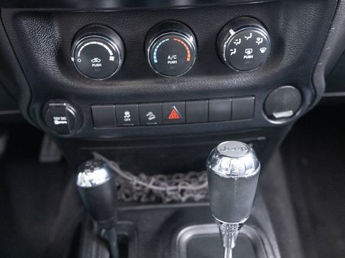 Used 2014 Jeep Wrangler Sport w/ Quick Order Package 24S AWD/4WD image 35