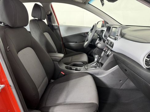 Used 2020 Hyundai Kona SE image 10