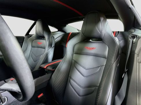 Used 2023 Aston Martin DBS Coupe RWD image 16