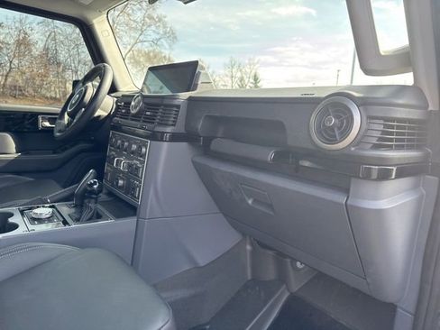 Used 2024 INEOS Grenadier Fieldmaster Edition AWD/4WD image 35