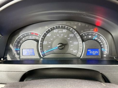 Used 2015 Toyota Camry LE FWD image 32