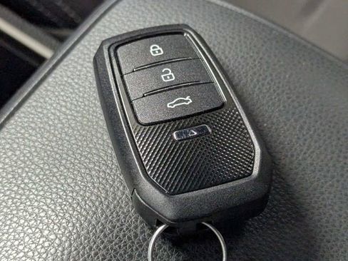 Used 2024 Toyota Tacoma TRD Sport w/ TRD Sport Upgrade Package RWD image 23