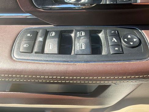 Used 2018 RAM 3500 Laramie Longhorn image 12