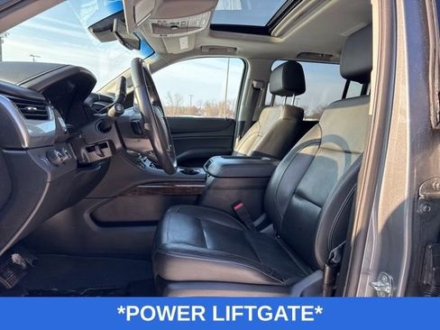 Used 2020 Chevrolet Suburban LT image 6