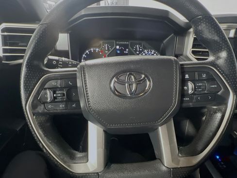Used 2025 Toyota Tundra SR5 w/ SR5 Convenience Package RWD image 18
