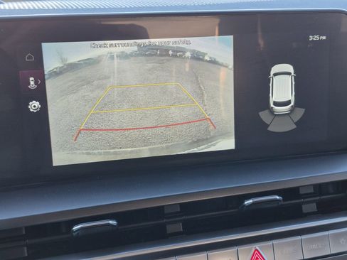 Used 2025 Kia Telluride S image 23