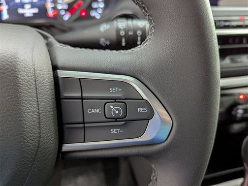 New 2026 Jeep Compass Latitude image 19