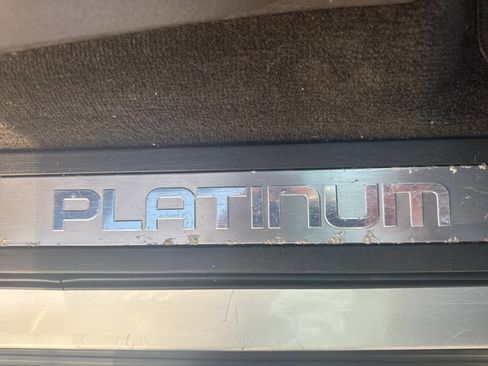 Used 2013 Ford F150 Platinum AWD/4WD image 16