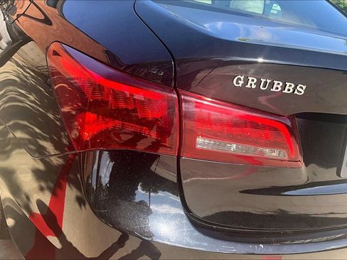 Used 2017 Acura TLX FWD image 40