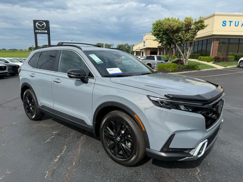 Used 2023 Honda CR-V Sport Touring image 1