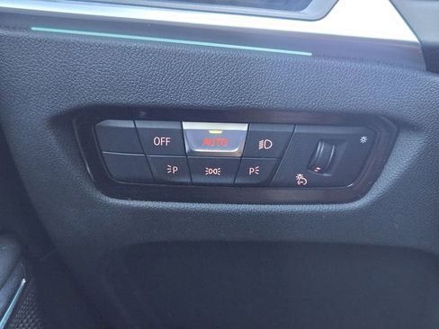 Used 2023 BMW 330e image 26