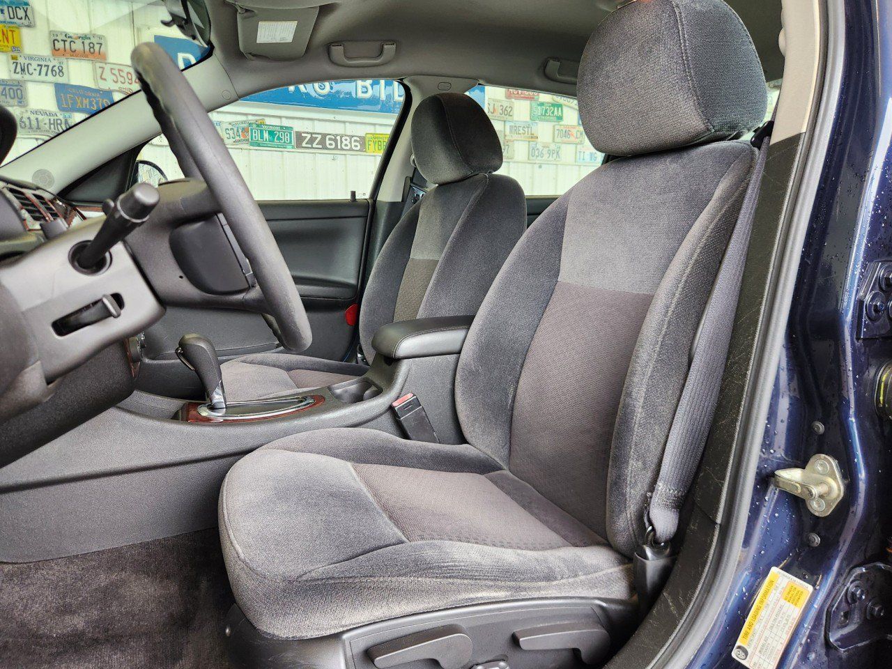 Used 2010 Chevrolet Impala LS FWD image 6