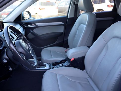 Used 2017 Audi Q3 2.0T Premium image 10