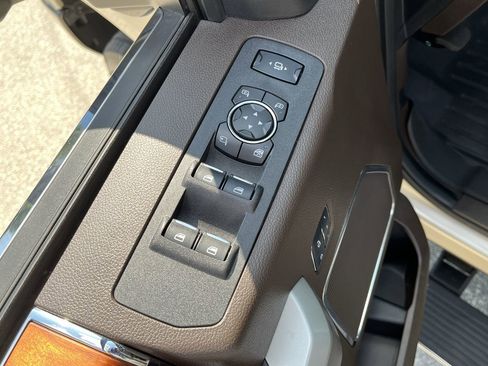 Used 2017 Ford F350 King Ranch w/ King Ranch Ultimate Package image 10