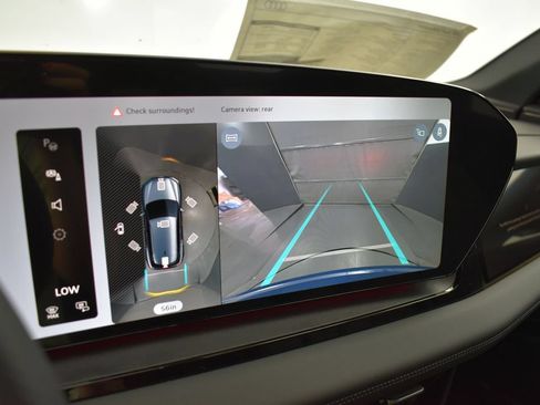 New 2027 Audi SQ6 e-tron Premium Plus AWD/4WD image 9