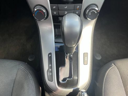 Used 2012 Chevrolet Cruze Eco FWD image 15