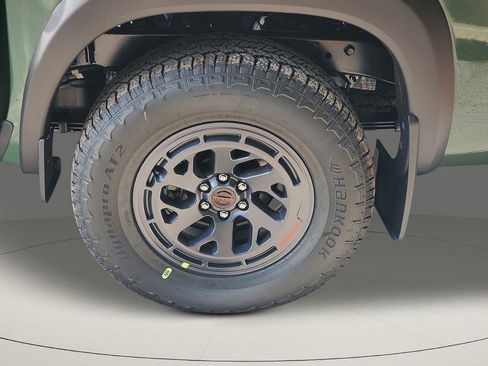 New 2026 Nissan Frontier PRO-4X w/ Pro-4x Convenience Package image 13
