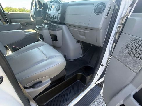 Used 2012 Ford E-250 and Econoline 250 w/ PWR Group RWD image 25