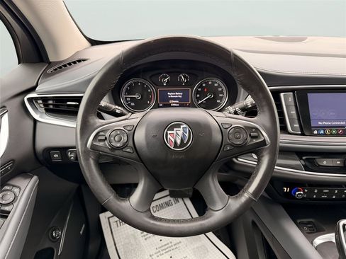 Used 2020 Buick Enclave Premium w/ Sun and Sites Package image 25