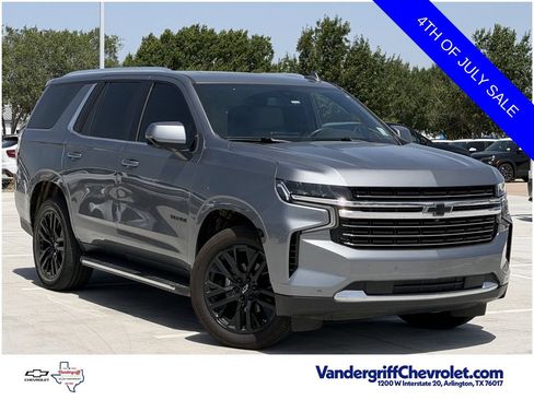 Used 2022 Chevrolet Tahoe LT w/ LT Signature Package RWD image 2