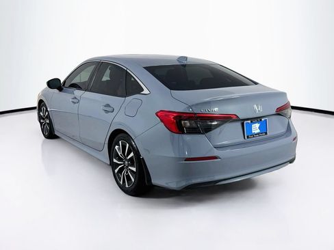 Used 2024 Honda Civic EX image 5