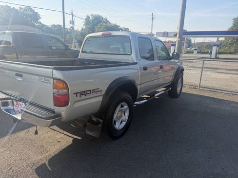Used 2004 Toyota Tacoma PreRunner w/ Convenience Pkg RWD image 4