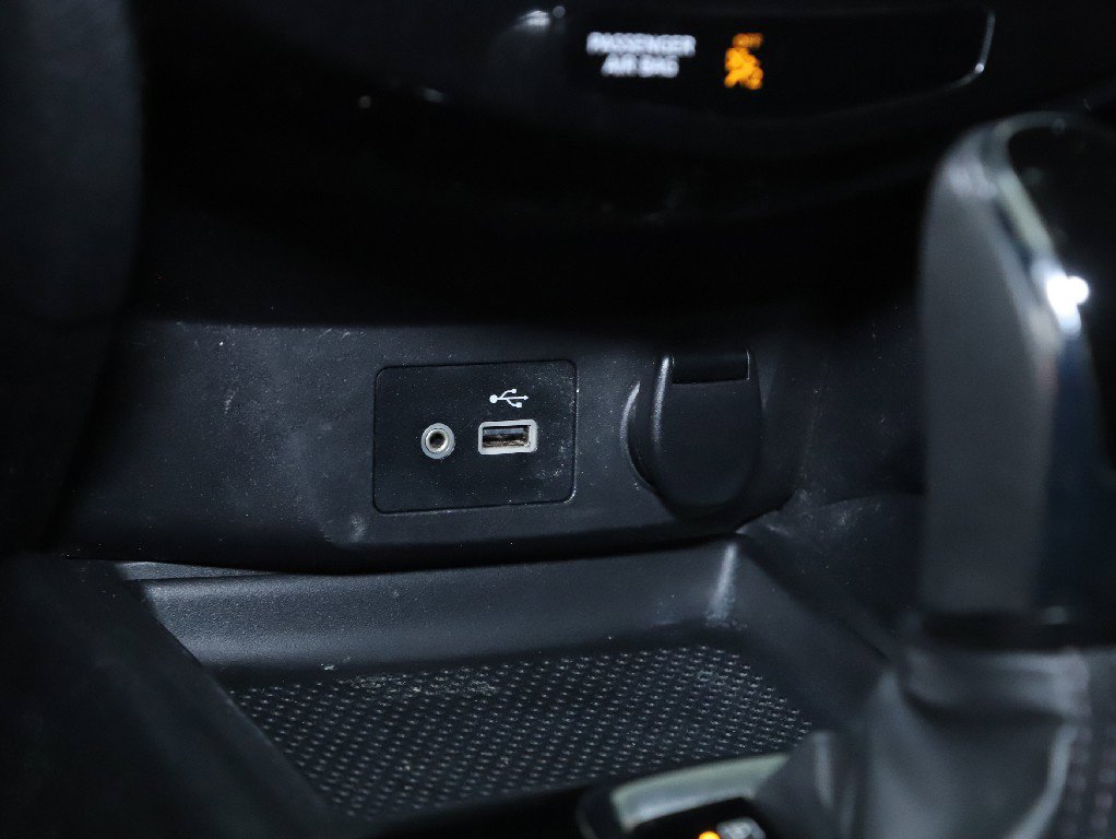 Used 2018 Nissan Rogue S AWD/4WD image 24