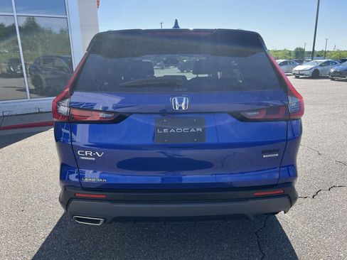 Used 2024 Honda CR-V Sport Touring image 11