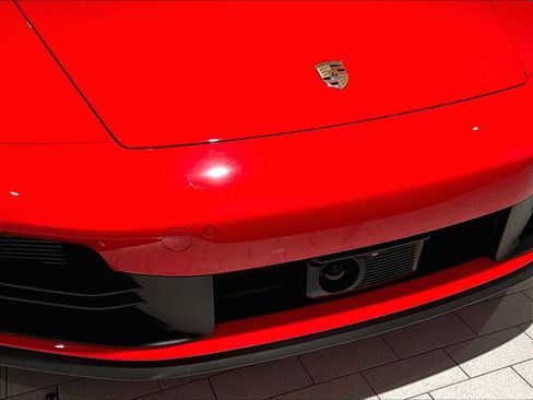 Used 2025 Porsche 911 Carrera T image 32