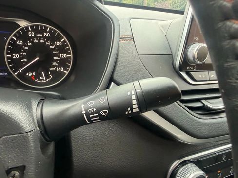 Used 2020 Nissan Altima 2.5 SR image 15