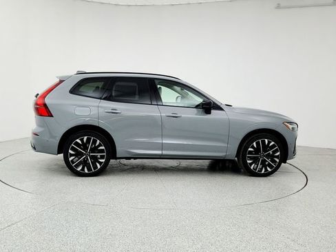 New 2026 Volvo XC60 B5 Ultra w/ Protection Package Premier image 4