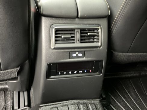 Certified 2024 MAZDA CX-90 3.3 Turbo w/ Preferred Plus image 13