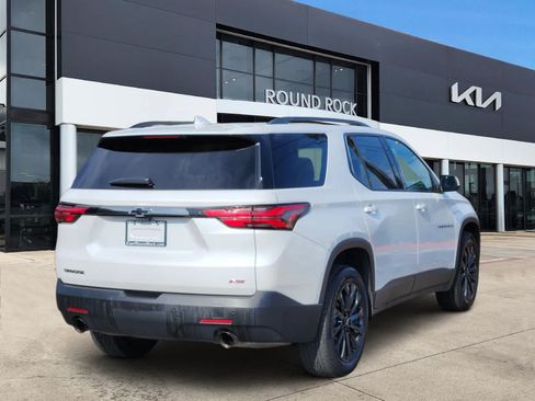 Used 2022 Chevrolet Traverse RS FWD image 6