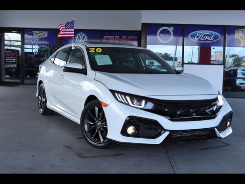 Used 2020 Honda Civic EX image 1