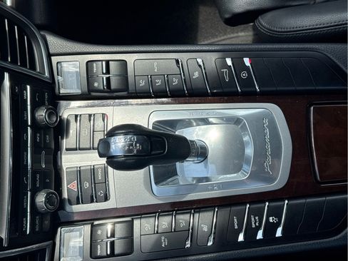 Used 2011 Porsche Panamera 4 AWD/4WD image 25