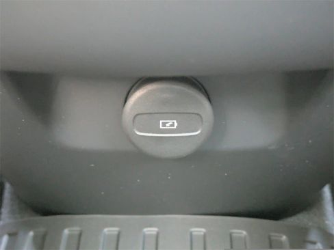 New 2026 Volvo XC90 B6 Ultra w/ Protection Package Premier image 20