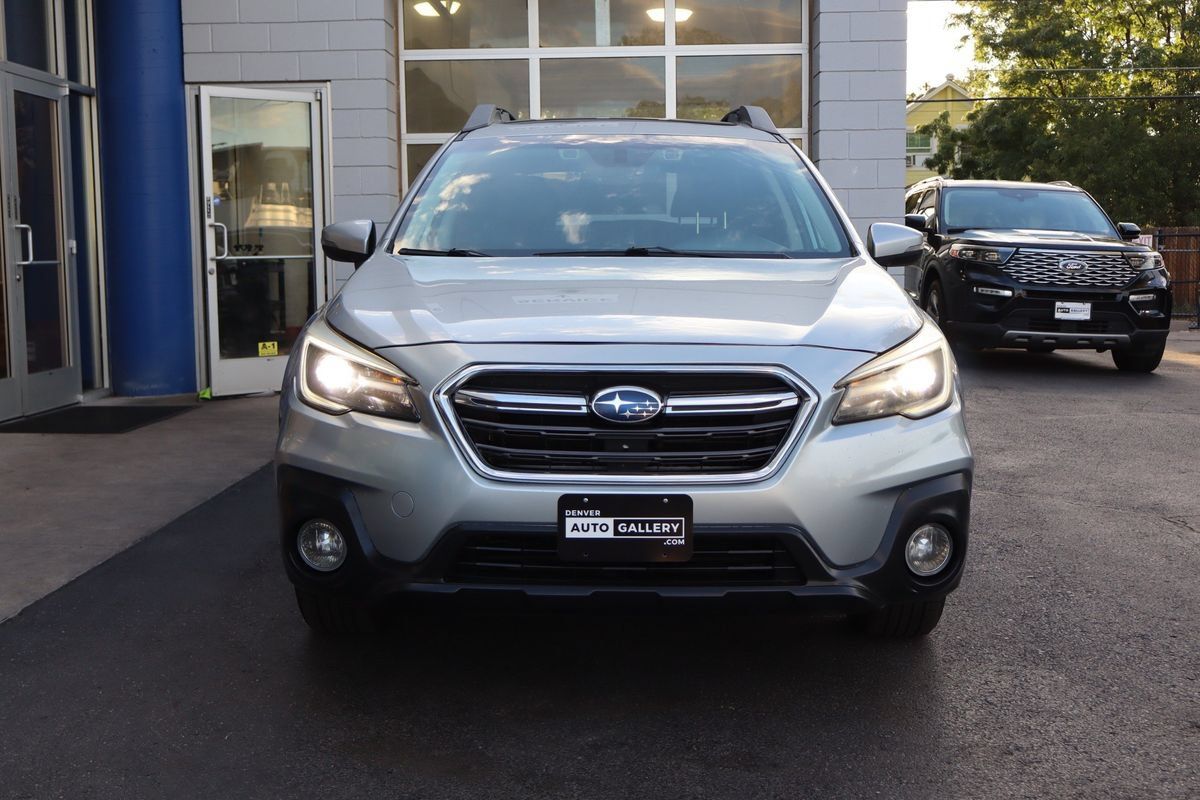 Used 2019 Subaru Outback 2.5i Limited AWD/4WD image 7