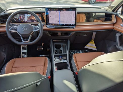 New 2026 Volkswagen Tiguan SEL R-Line image 14