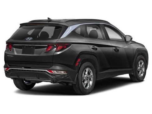 Used 2024 Hyundai Tucson SEL FWD image 2