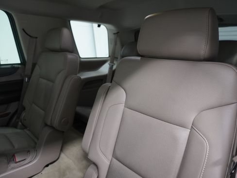 Used 2016 Chevrolet Tahoe LTZ RWD image 12